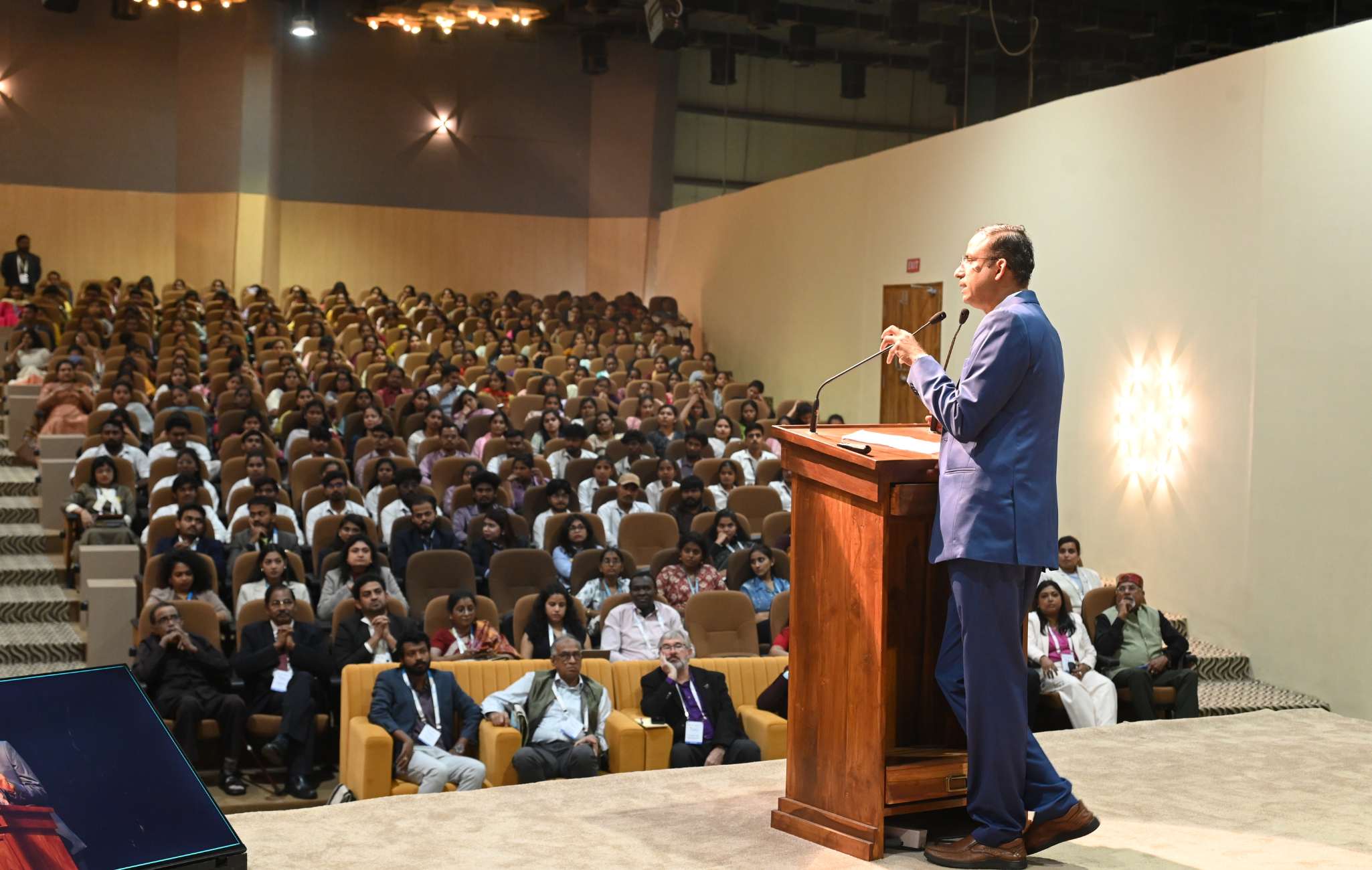 Gathering of Global Experts at World Health Innovation Forum 2025