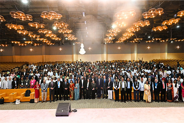 Healthcare Leaders at the World's Premier Healthcare Innovation Forum